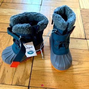 Toddler snow boots Cat&Jack size 6